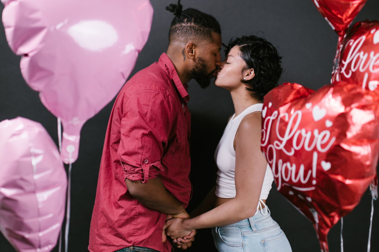 When to Say 'I Love You': Finding the Perfect Moment to Share Feelings When to Say 'I Love You': Finding the Perfect Moment to Share Feelings