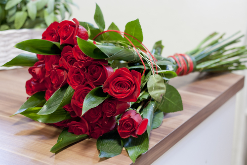 Red Roses Dating