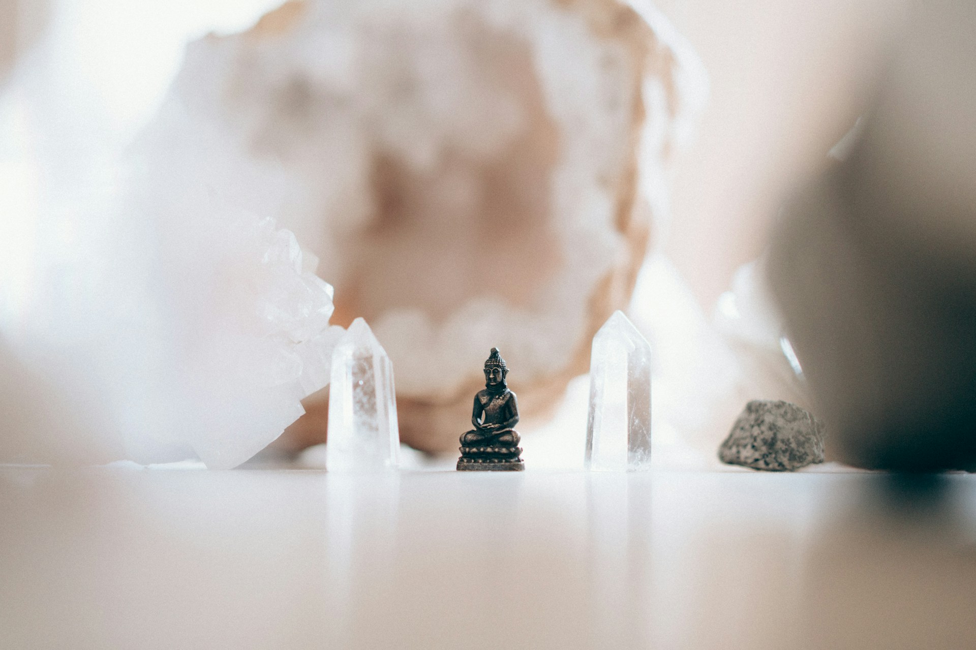Advantages of Being in a Relationship with a Buddhist Woman Advantages of Being in a Relationship with a Buddhist Woman
