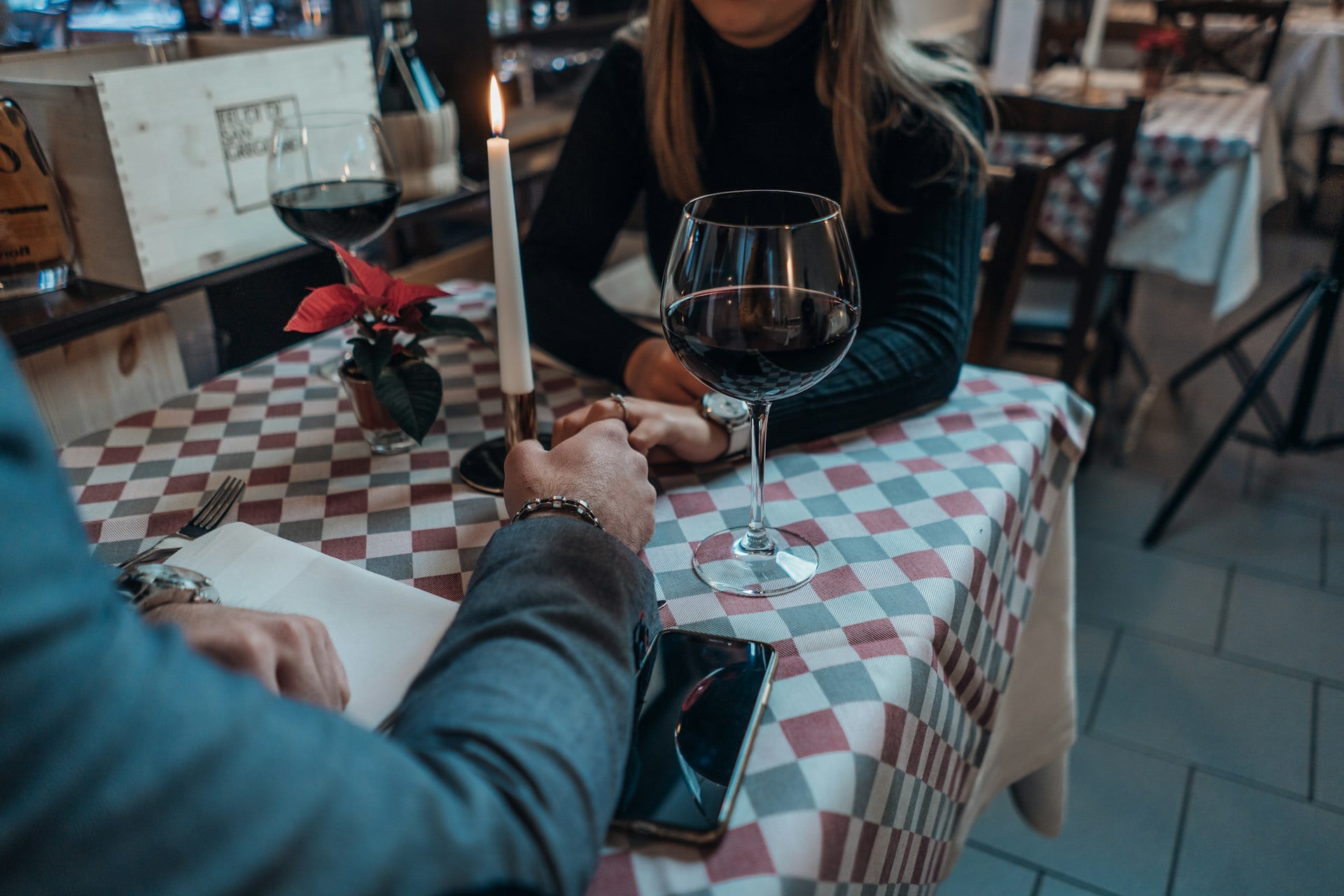 Dating an Insecure Woman: Essential Tips Dating an Insecure Woman: Essential Tips
