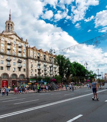 Khreschatyk photo Khreschatyk