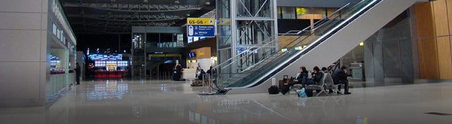 Dating tours: meeting at the airport and local transfers