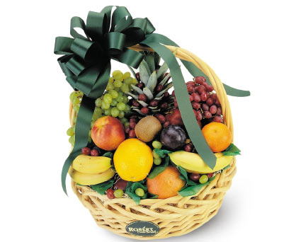 Medium basket of Fruit