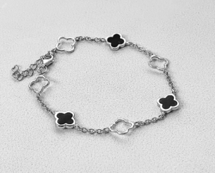 Clover Charm Bracelet