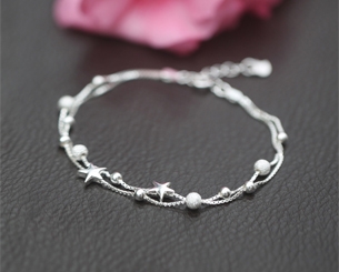 Bracelet with stars photo Bracelet with stars